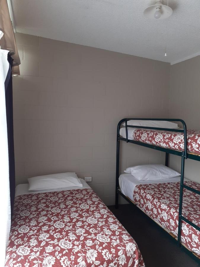 Paeroa Rail Trail Motel Extérieur photo