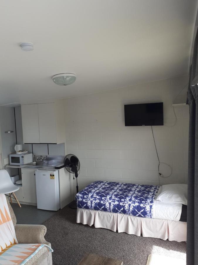 Paeroa Rail Trail Motel Extérieur photo